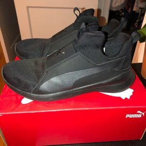 Puma laceless sneakers